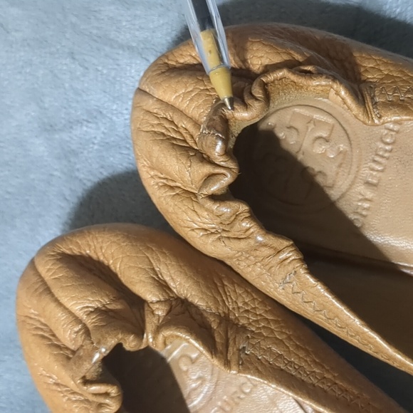Tory Burch Reva Tumbled Logo Flats size 4.5 - Picture 5 of 10